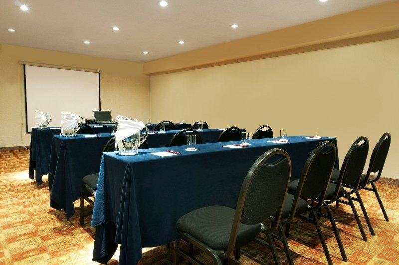 Fiesta Inn Toluca Centro エクステリア 写真